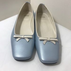 Coach Womens Flat blue Shoes.